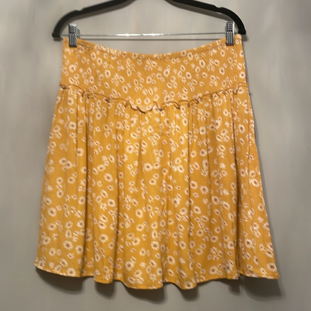 HIPPIE ROSE SIZE XL Floral Yellow Skirt - Picture 3 of 5